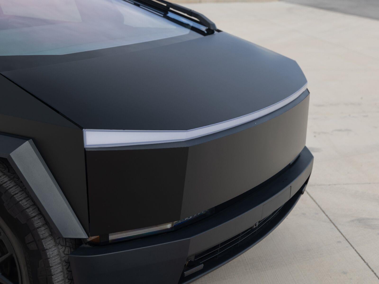 2025 Tesla Cybertruck All-Wheel Drive