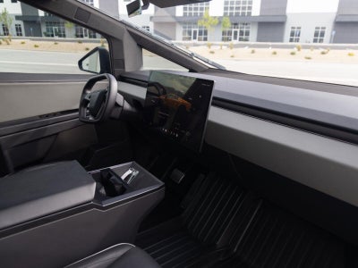 2025 Tesla Cybertruck All-Wheel Drive