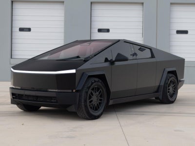 2025 Tesla Cybertruck All-Wheel Drive