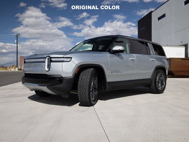 2025 Rivian R1S Adventure