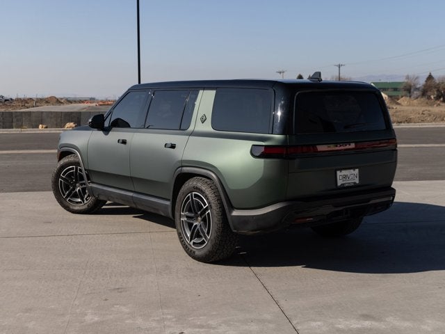 2025 Rivian R1S Adventure