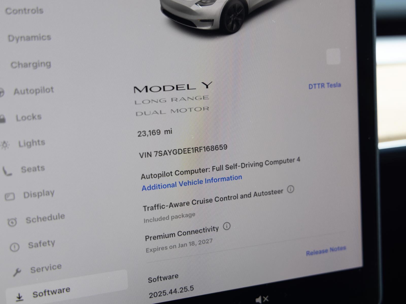 2024 Tesla Model Y Long Range