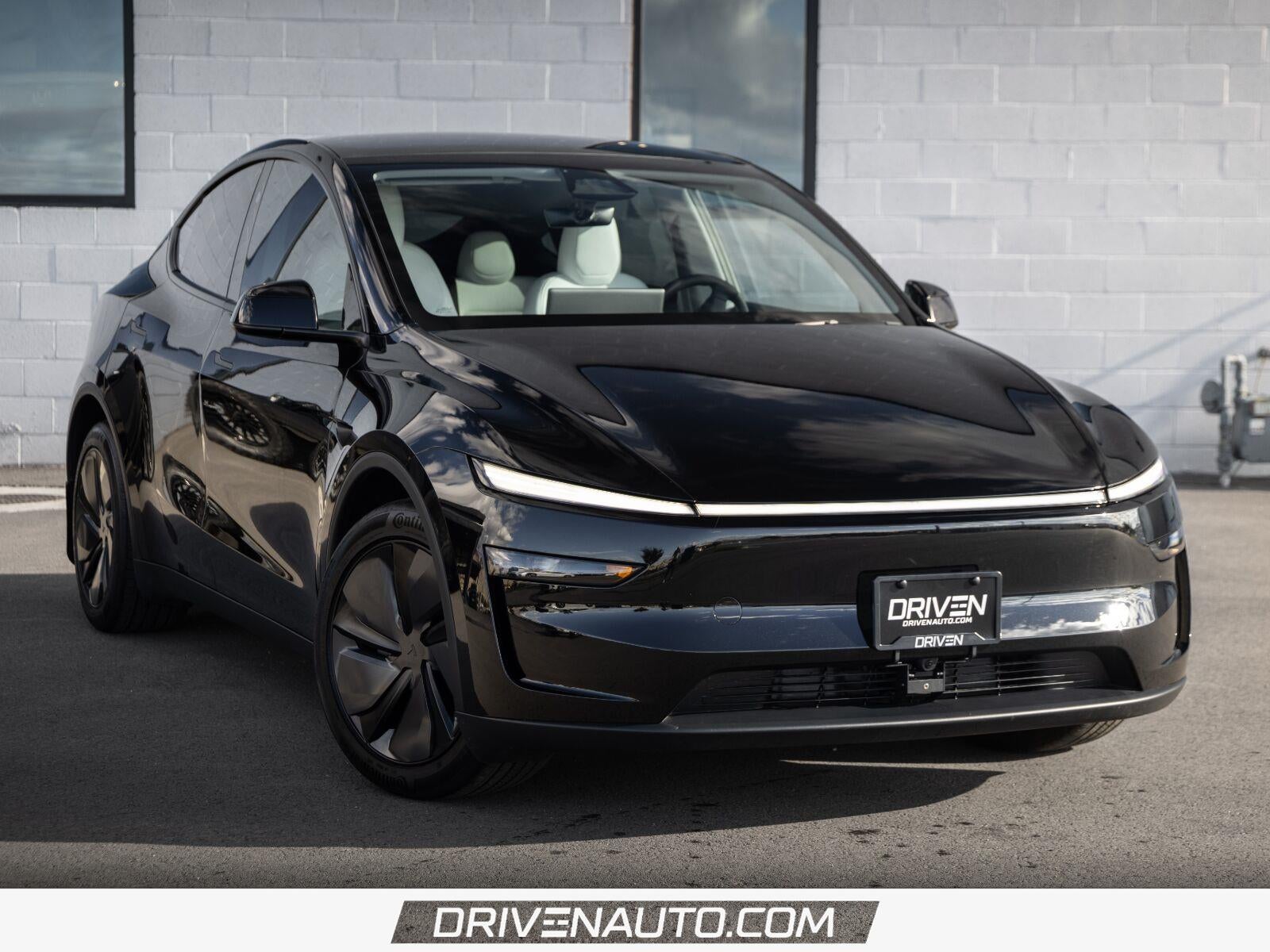 2026 Tesla Model Y Premium
