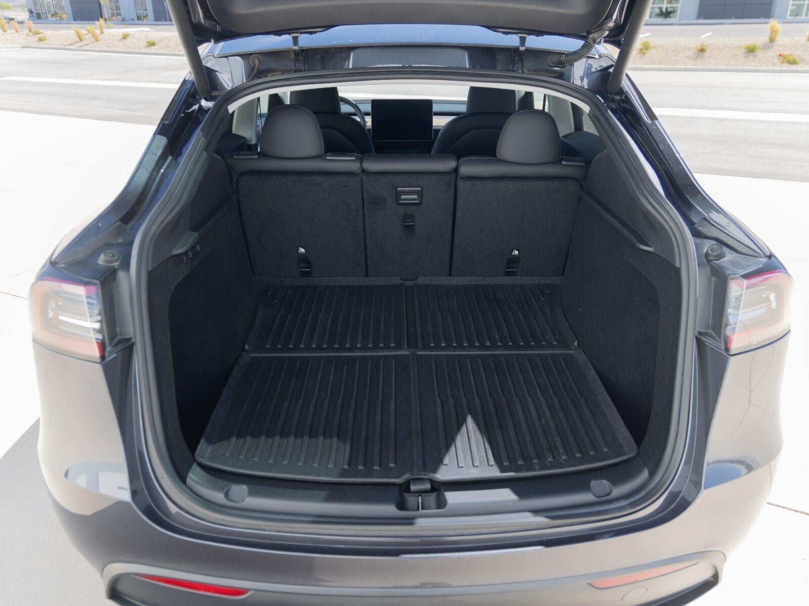 2024 Tesla Model Y Long Range