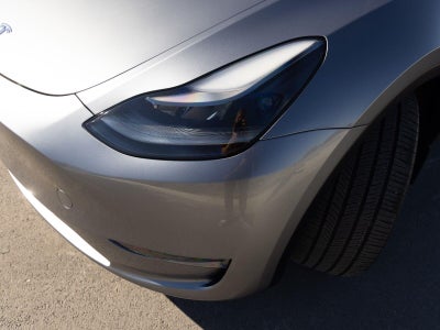 2025 Tesla Model Y Long Range