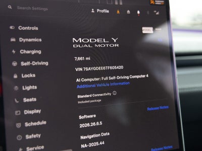 2026 Tesla Model Y Premium