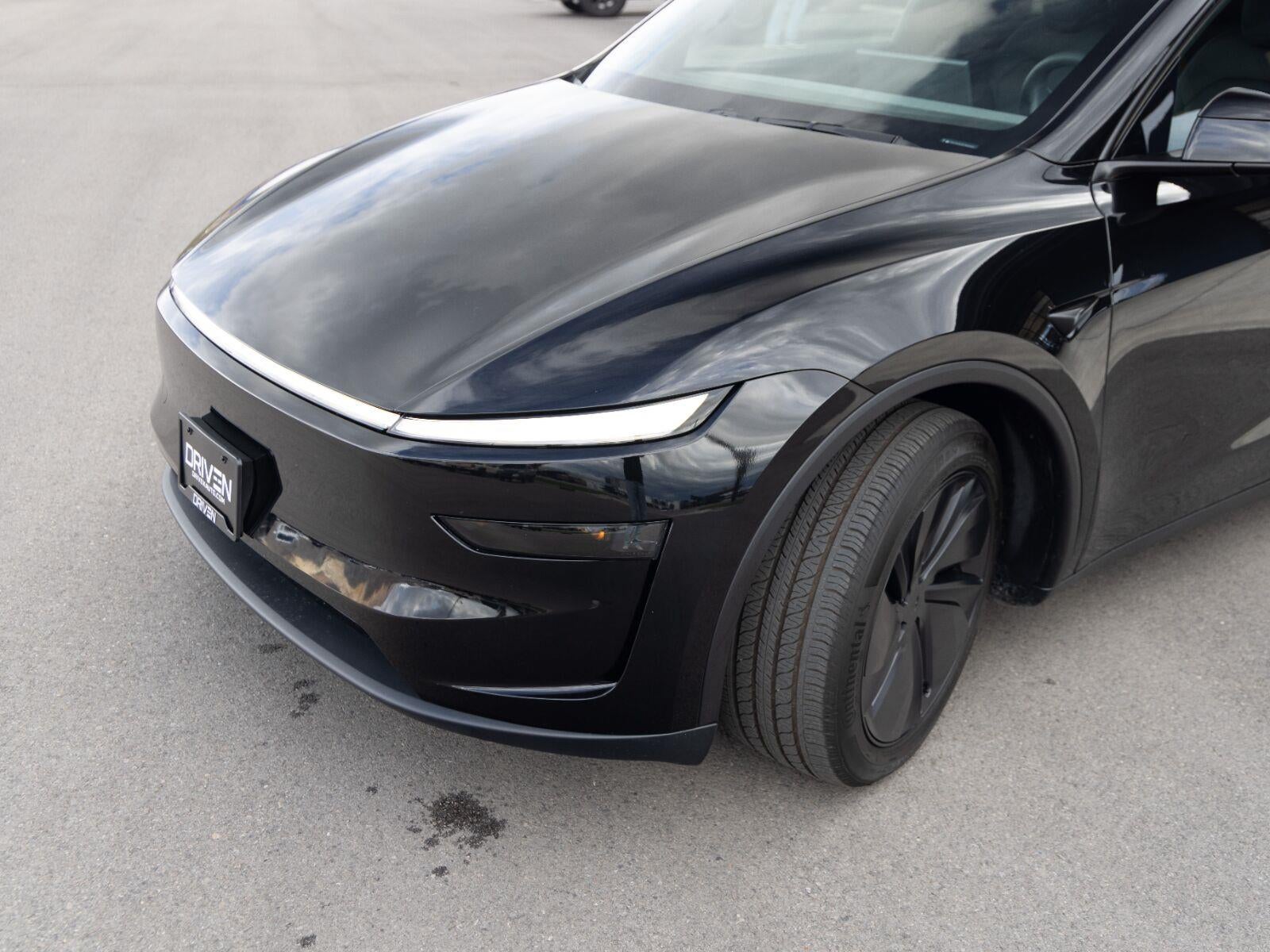 2026 Tesla Model Y Premium