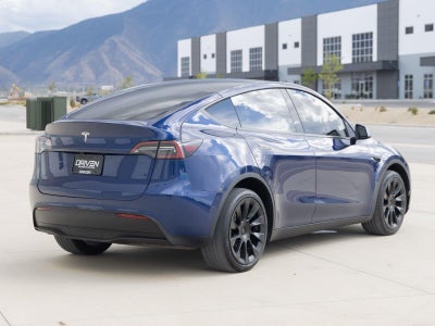 2023 Tesla Model Y Long Range