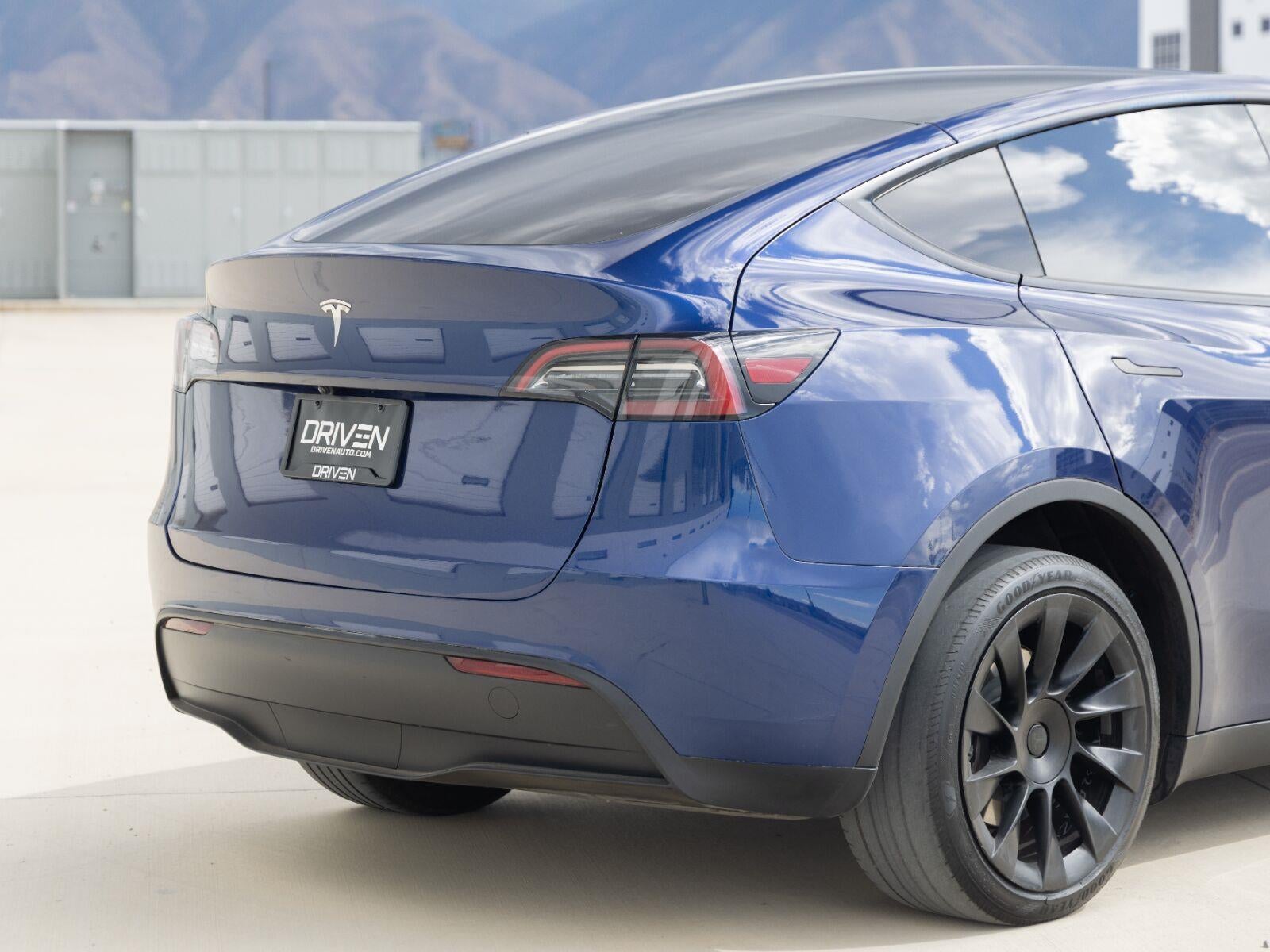 2023 Tesla Model Y Long Range