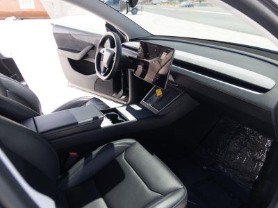 2026 Tesla Model Y Premium