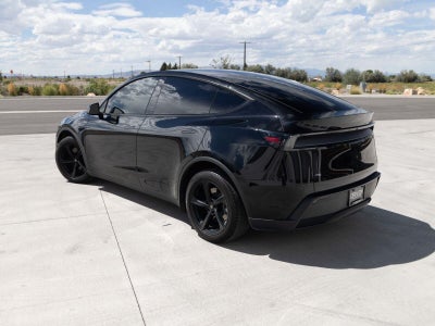2026 Tesla Model Y Premium