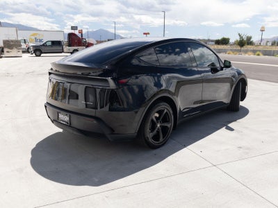 2026 Tesla Model Y Premium