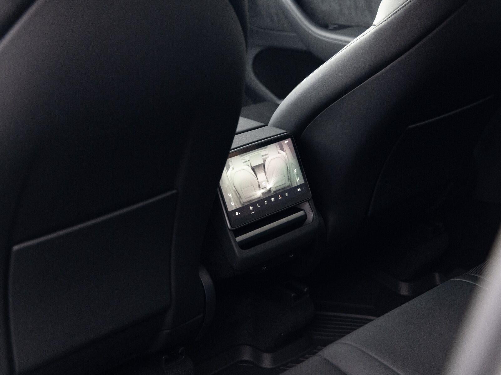 2026 Tesla Model Y Premium All-Wheel Drive