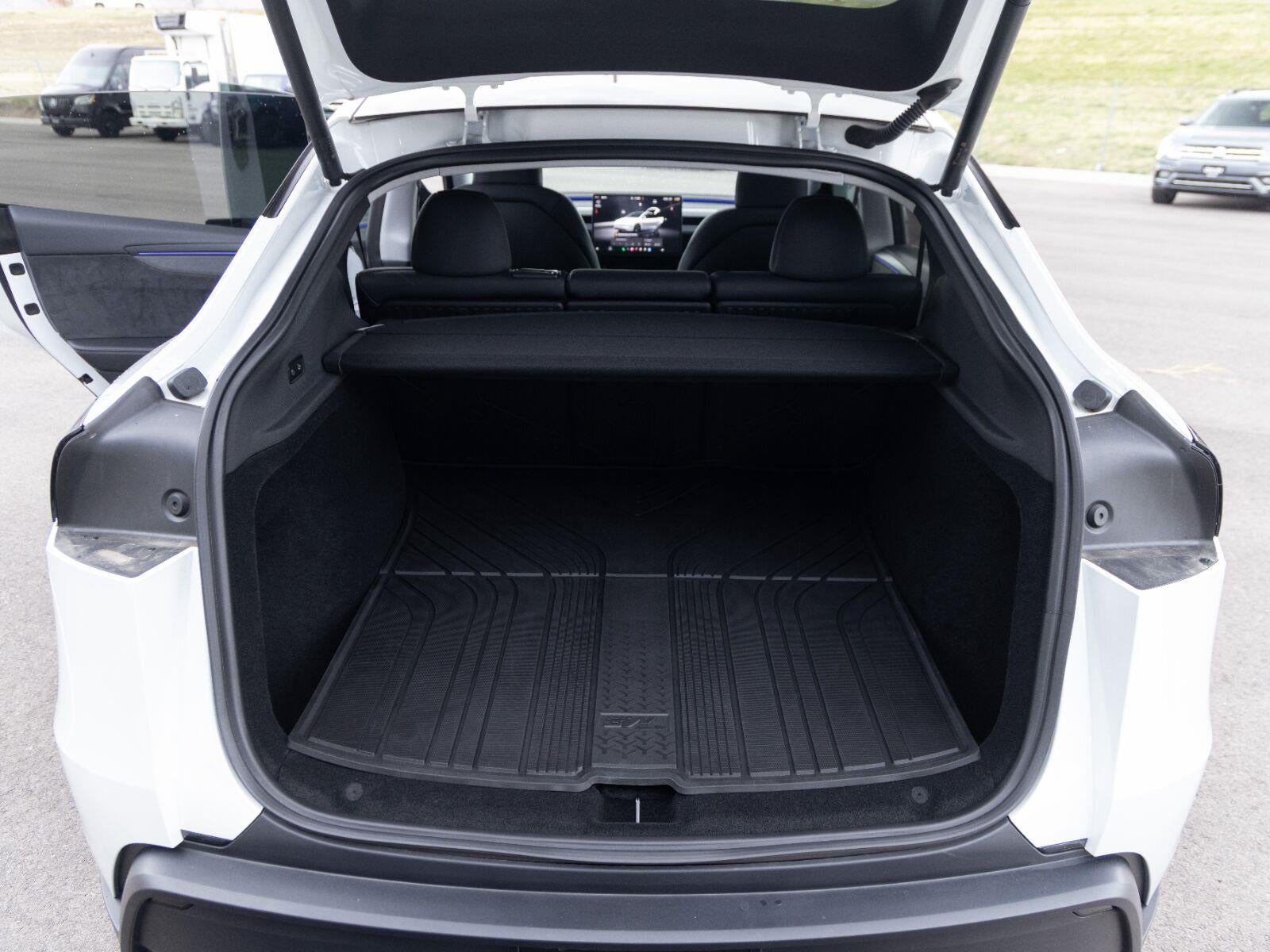 2026 Tesla Model Y Premium All-Wheel Drive
