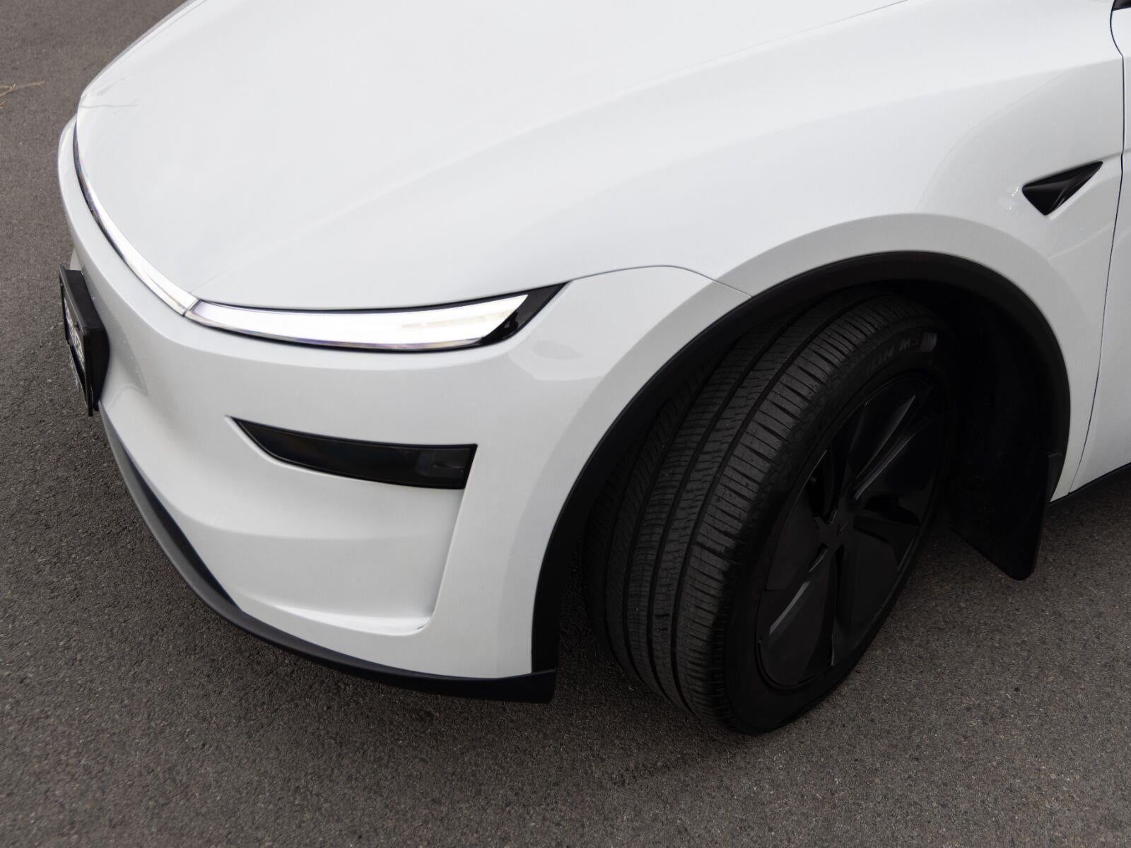 2026 Tesla Model Y Premium All-Wheel Drive
