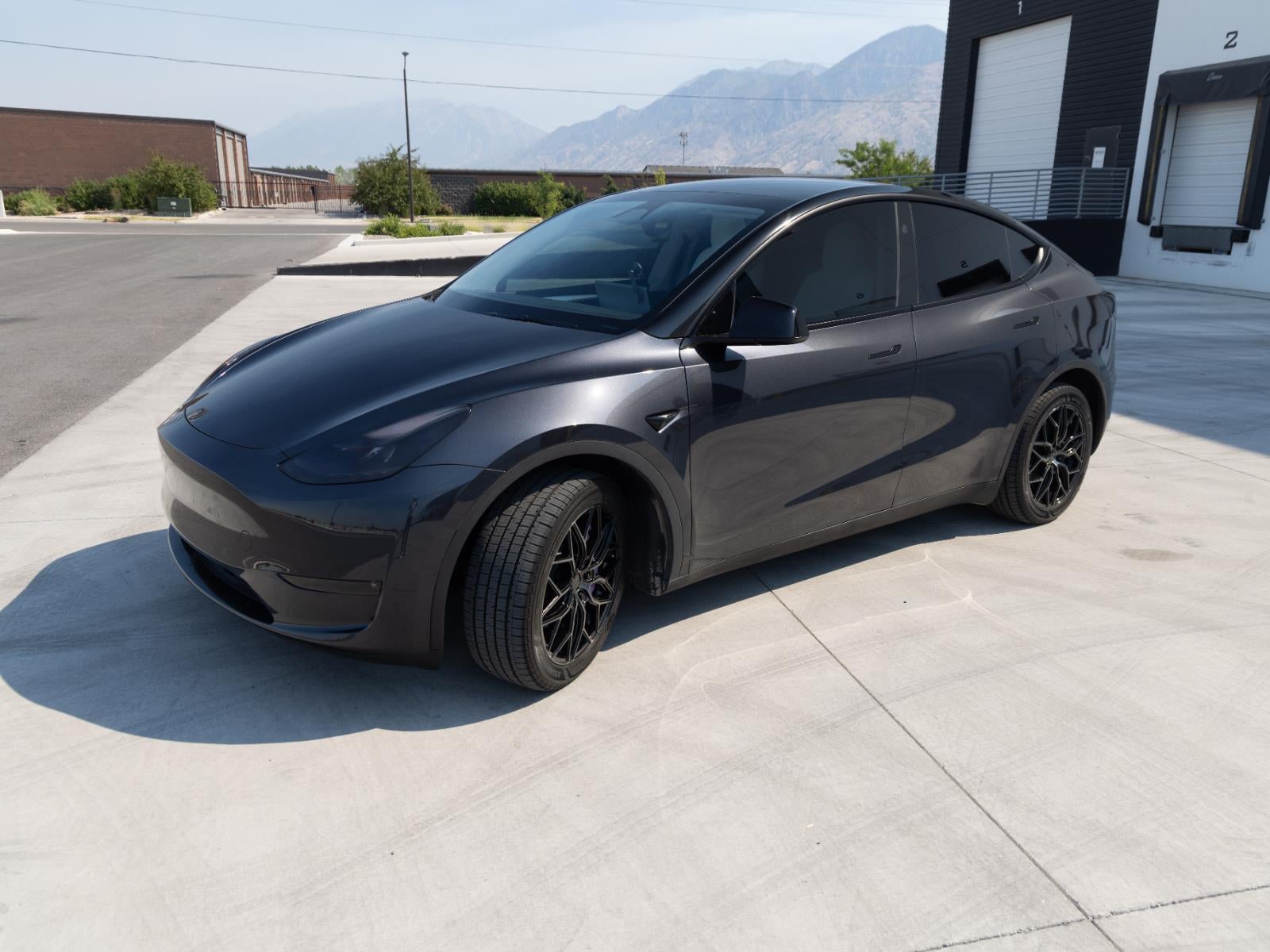 2024 Tesla Model Y Long Range Dual Motor All-Wheel Drive