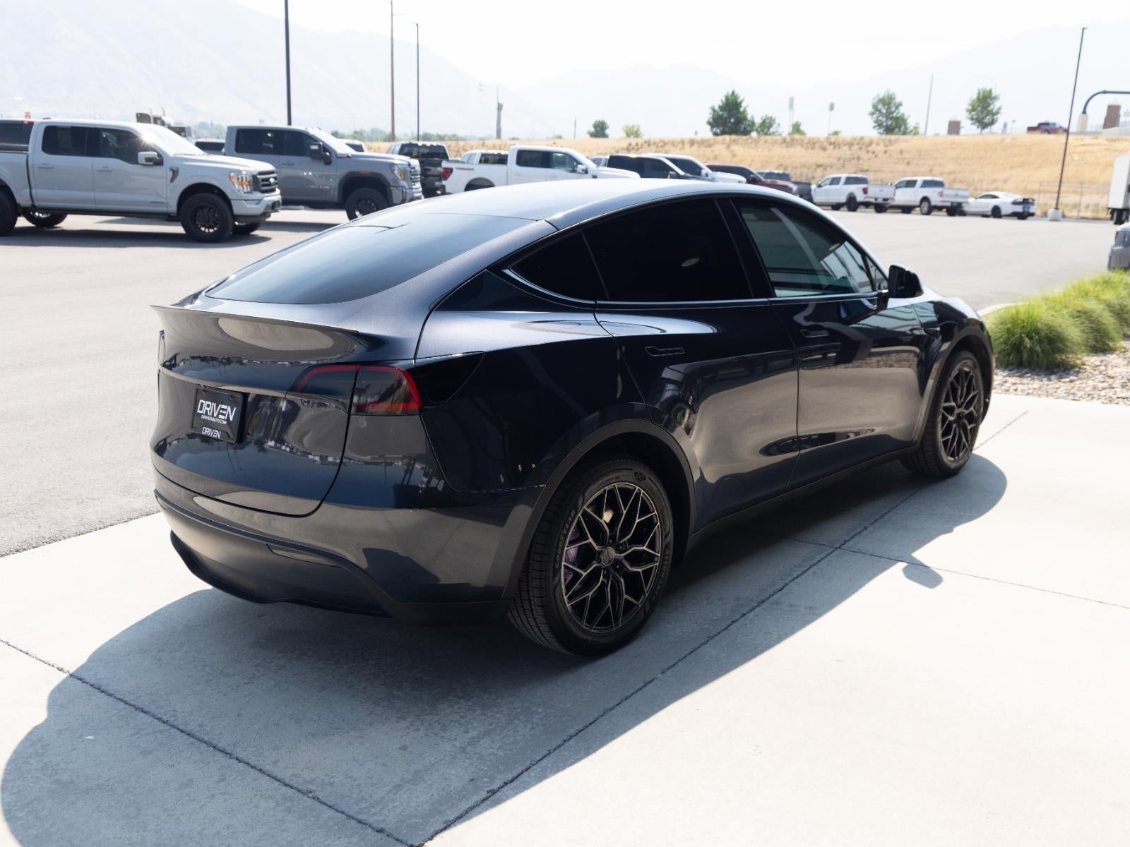 2024 Tesla Model Y Long Range Dual Motor All-Wheel Drive