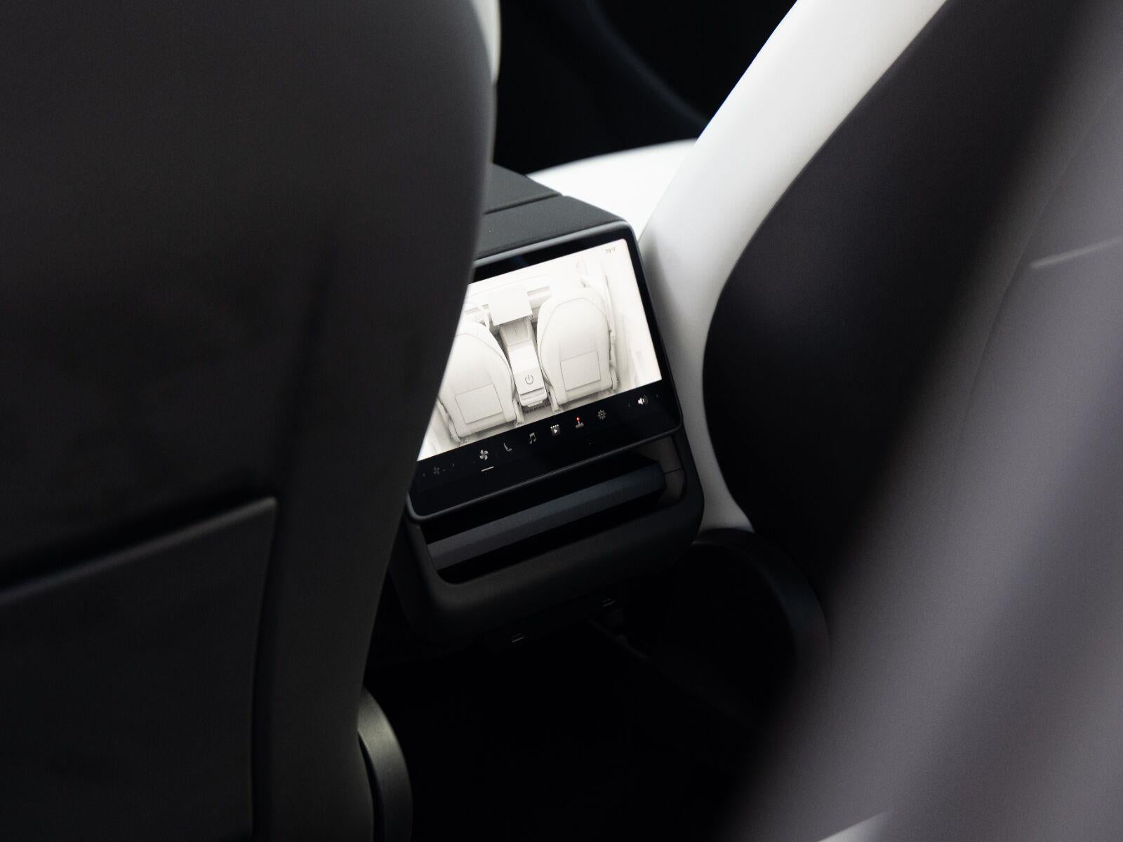 2026 Tesla Model Y Premium