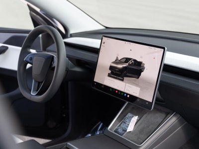 2026 Tesla Model Y Premium