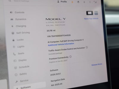 2026 Tesla Model Y Premium