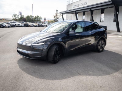 2026 Tesla Model Y Premium