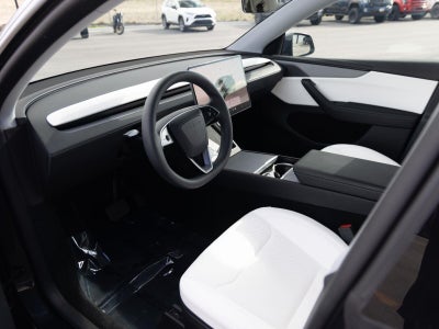 2026 Tesla Model Y Premium