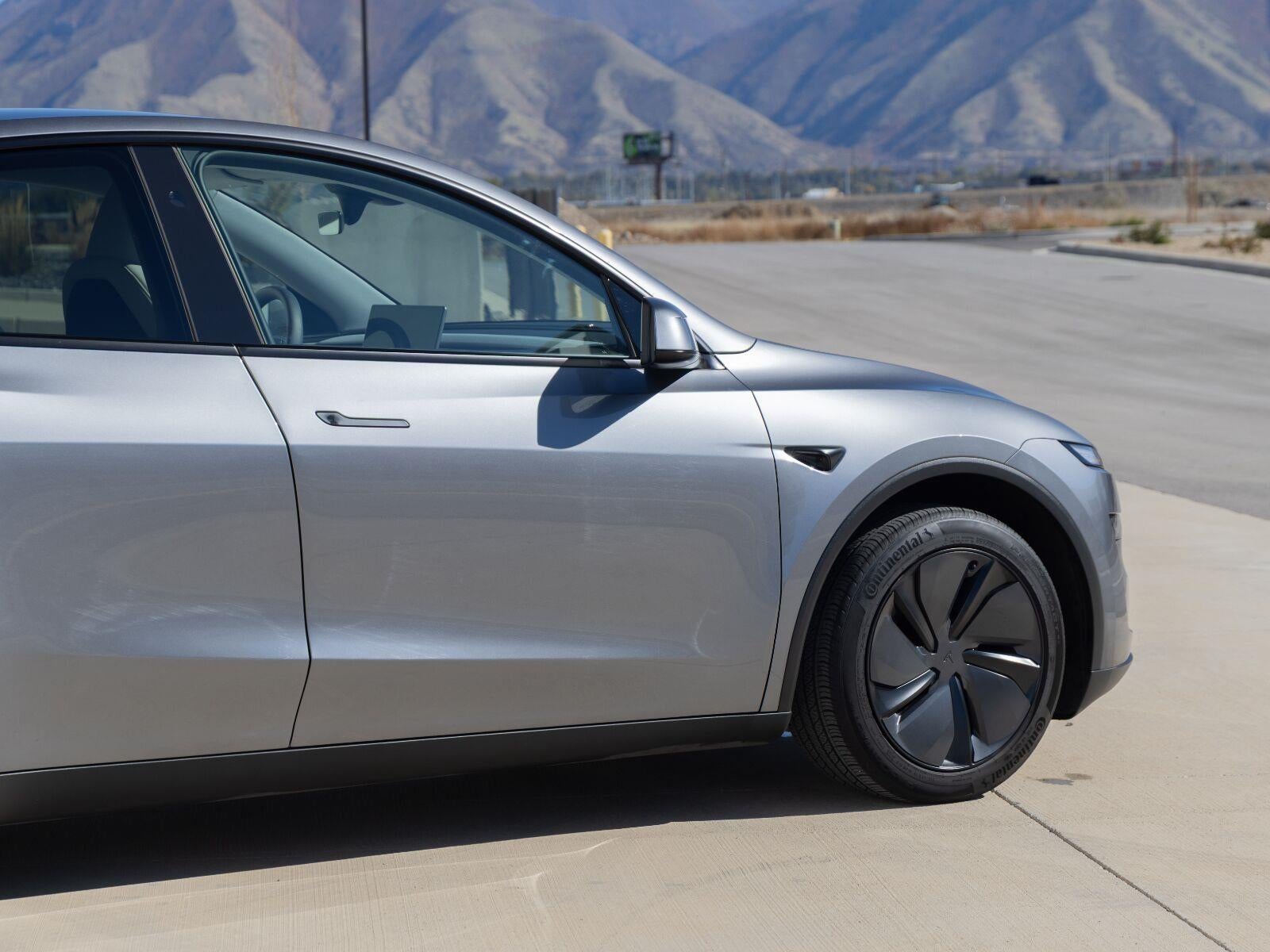 2026 Tesla Model Y Premium All-Wheel Drive