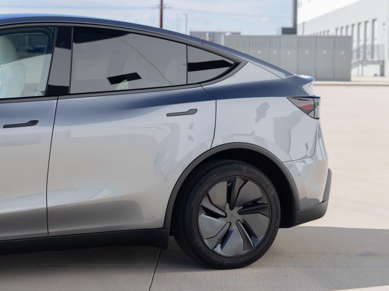 2026 Tesla Model Y Premium All-Wheel Drive