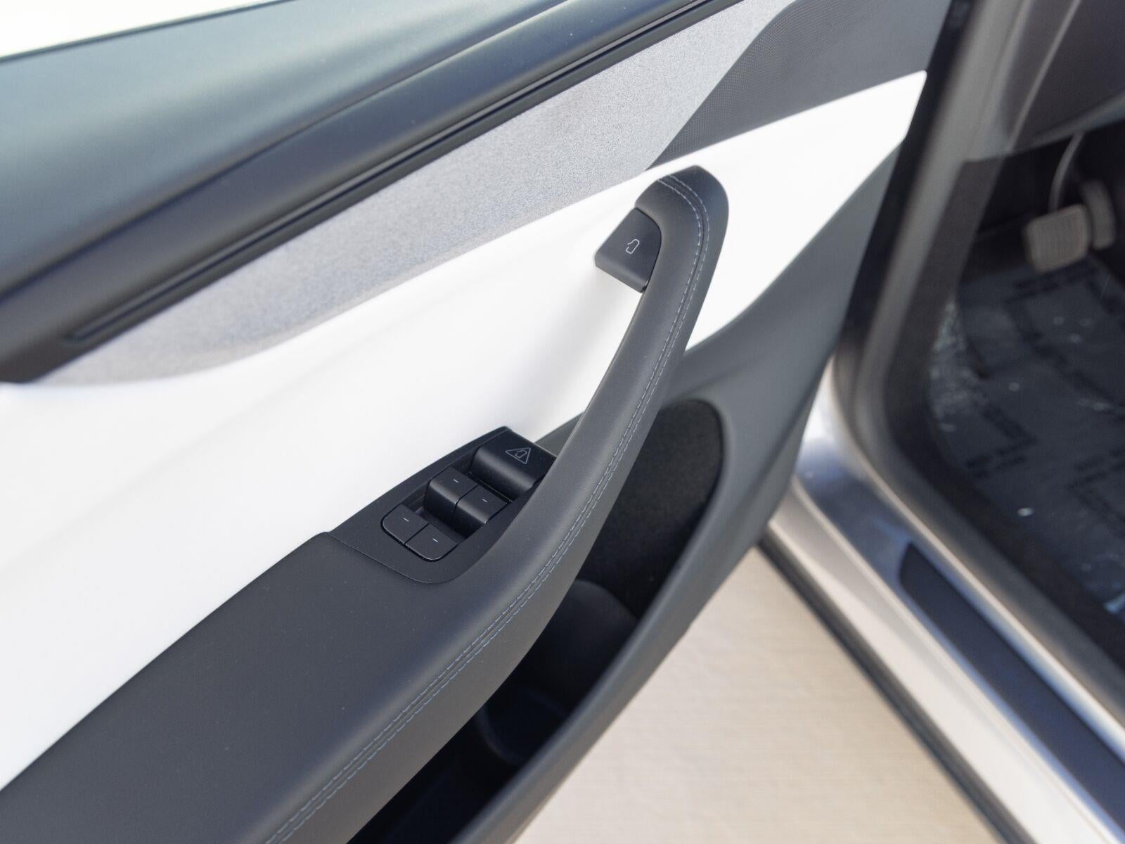 2026 Tesla Model Y Premium All-Wheel Drive