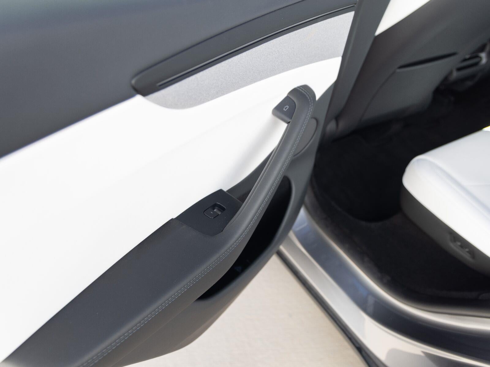 2026 Tesla Model Y Premium All-Wheel Drive