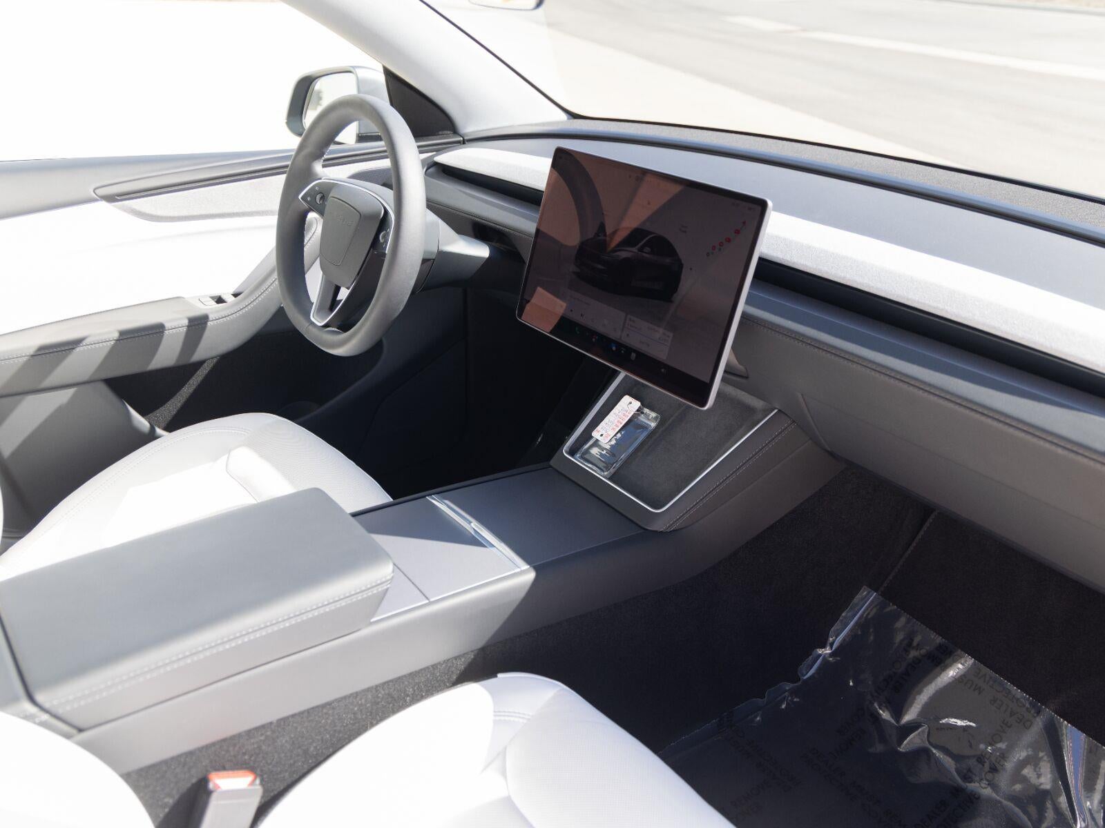 2026 Tesla Model Y Premium All-Wheel Drive