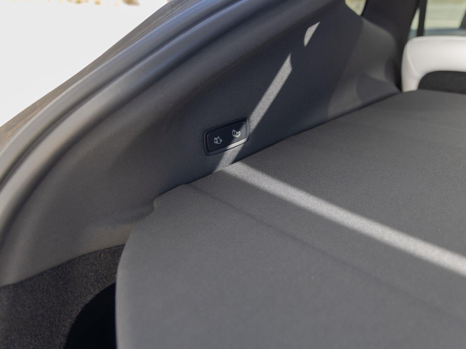 2026 Tesla Model Y Premium All-Wheel Drive
