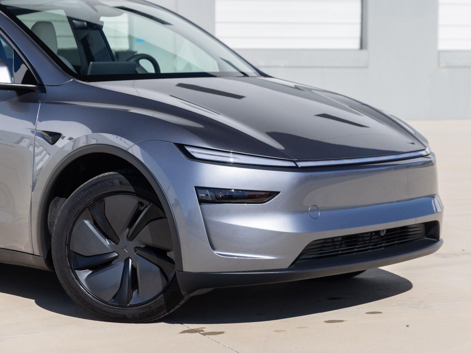 2026 Tesla Model Y Premium All-Wheel Drive