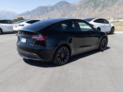 2023 Tesla Model Y Performance