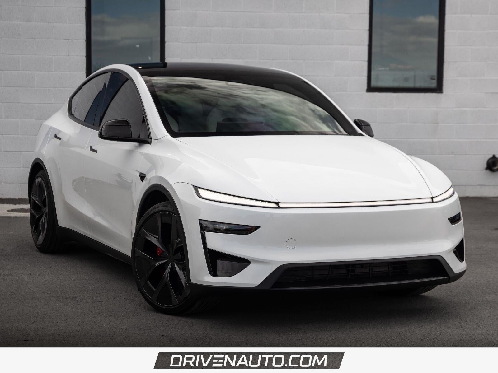 2026 Tesla Model Y Performance