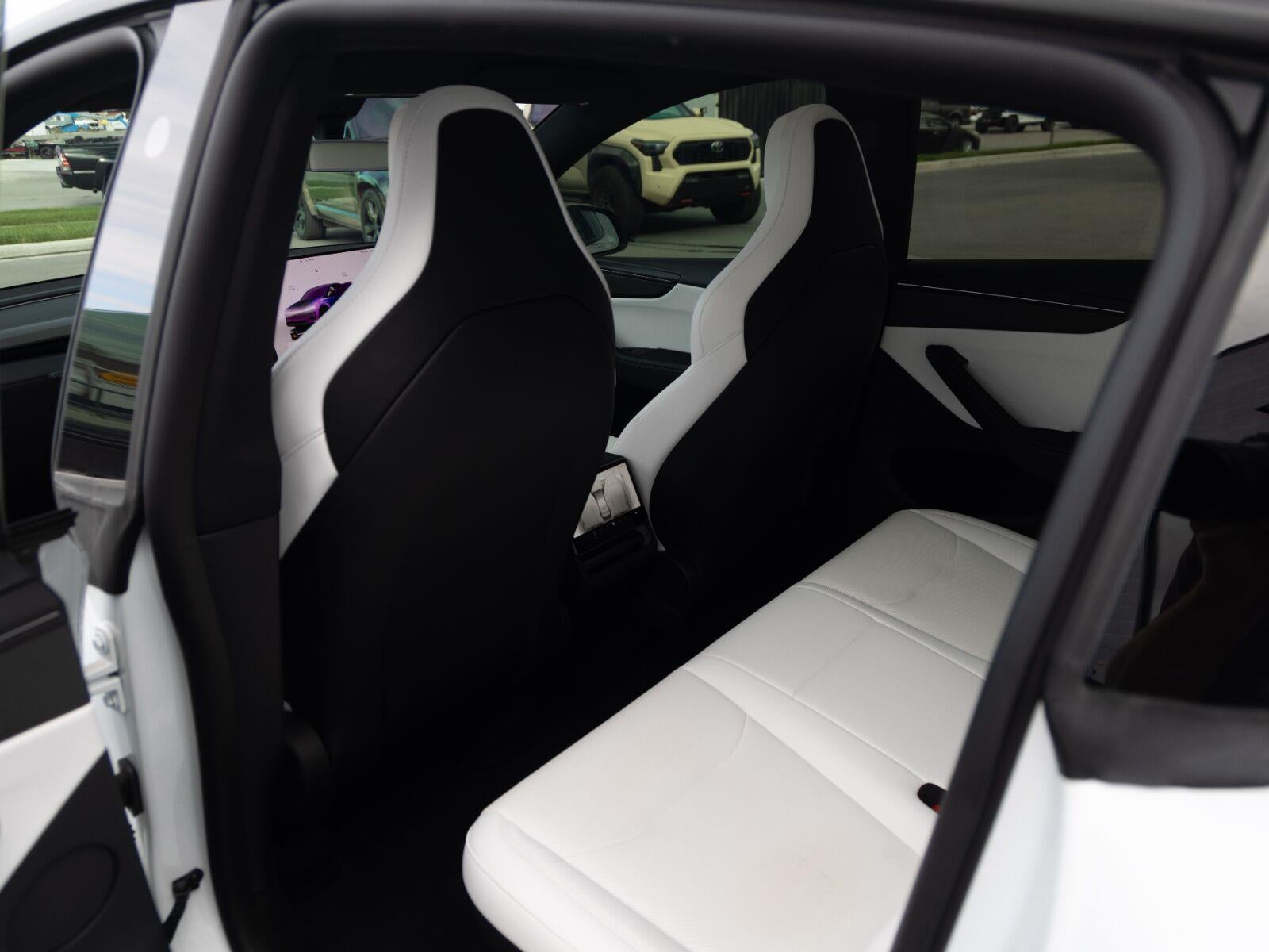 2026 Tesla Model Y Performance