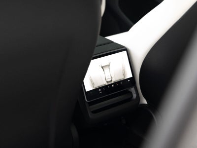 2026 Tesla Model Y Performance