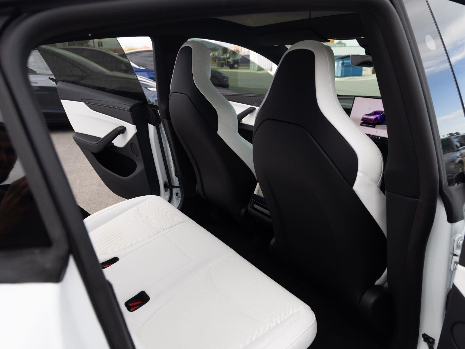 2026 Tesla Model Y Performance
