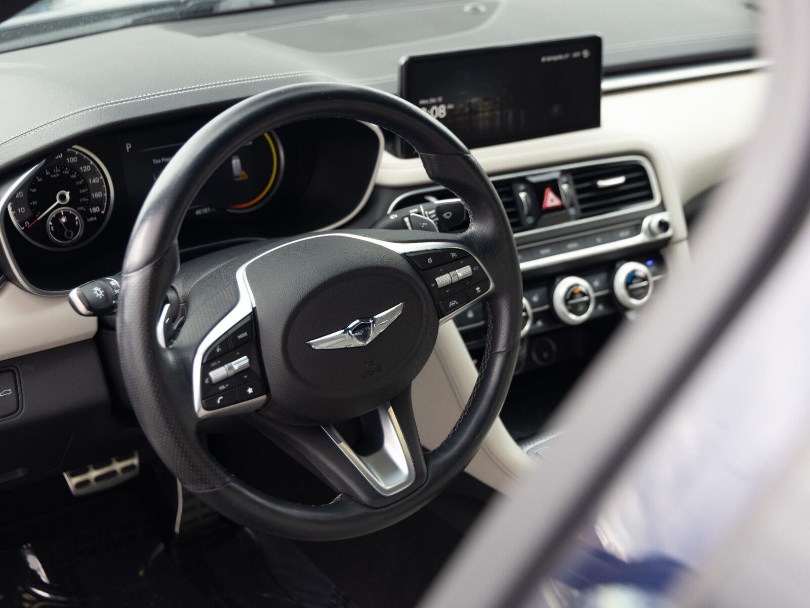2023 Genesis G70 2.0T