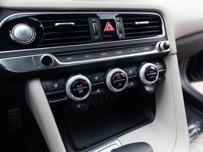2023 Genesis G70 2.0T