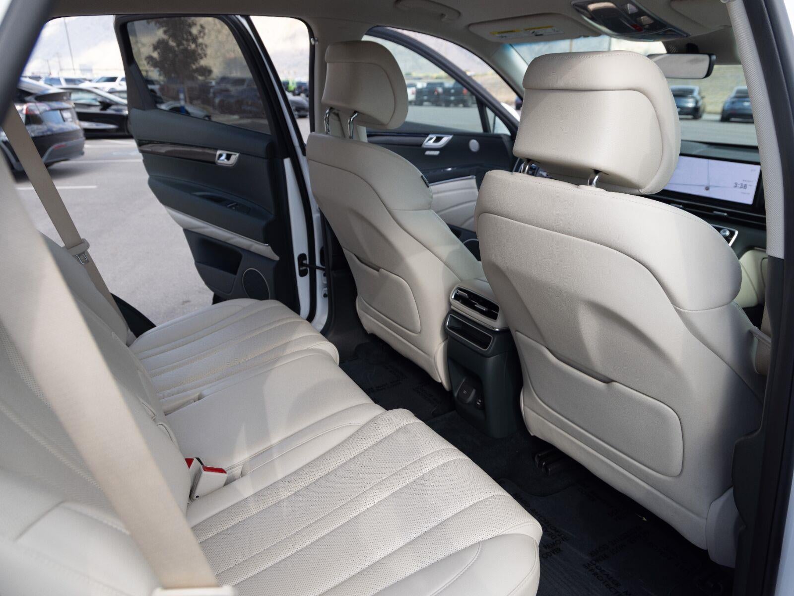 2025 Genesis GV80 2.5T Standard