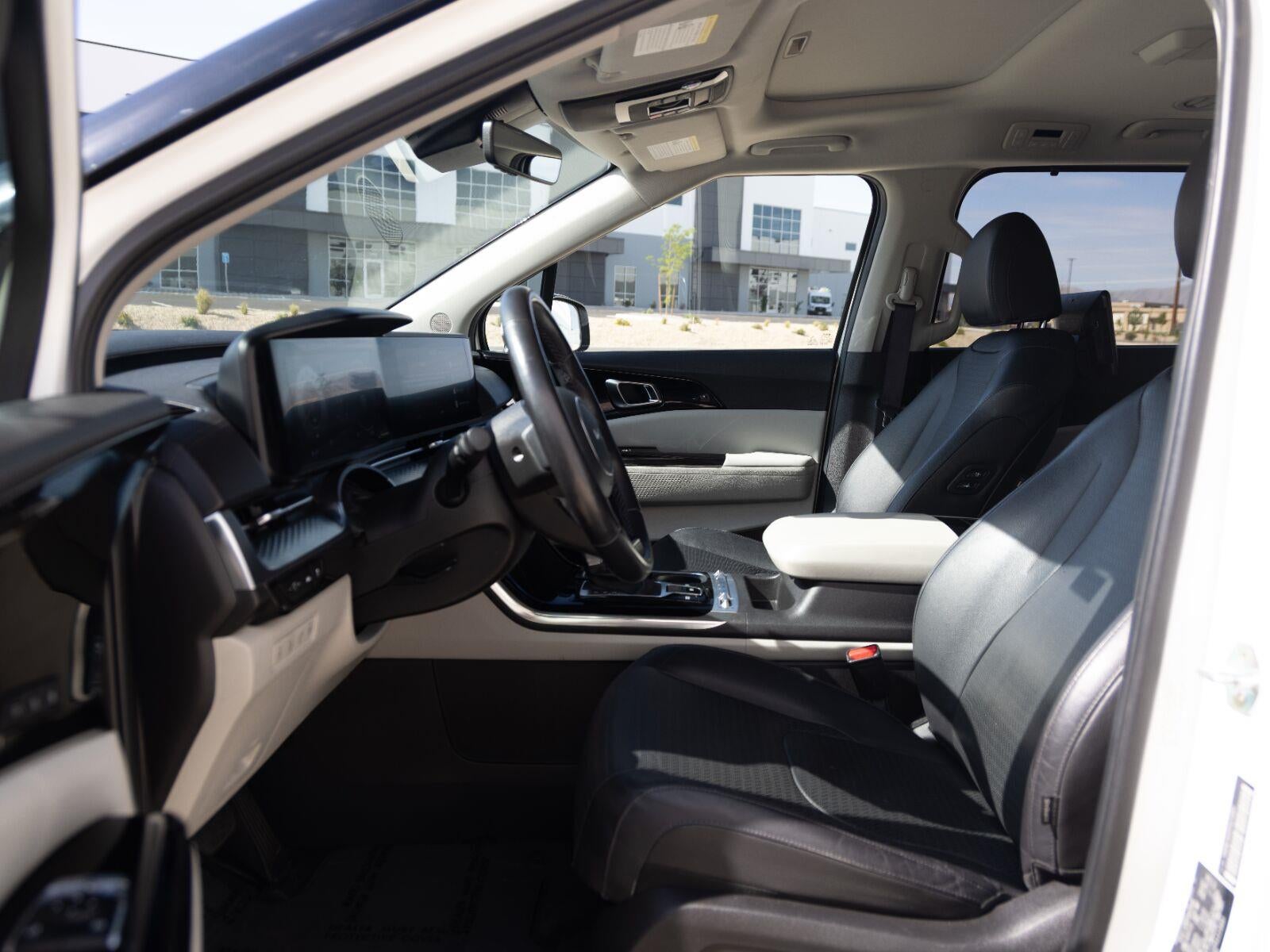 2023 Kia Carnival SX Prestige