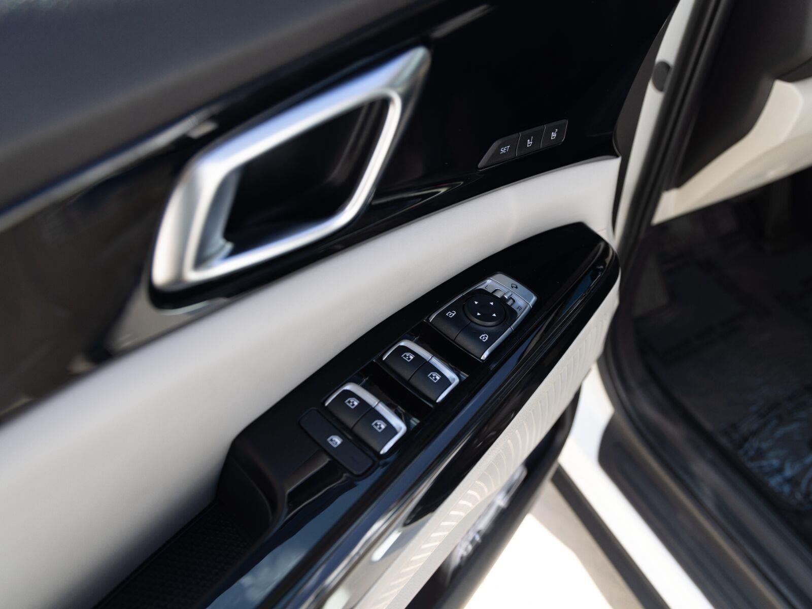 2023 Kia Carnival SX Prestige