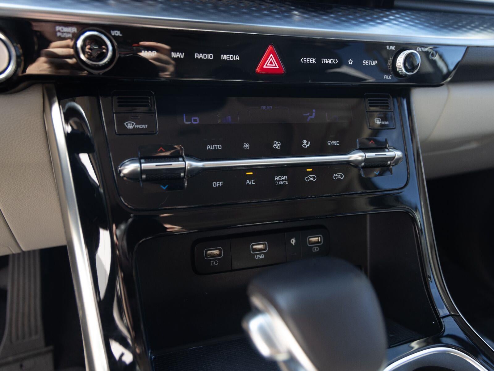 2023 Kia Carnival SX Prestige