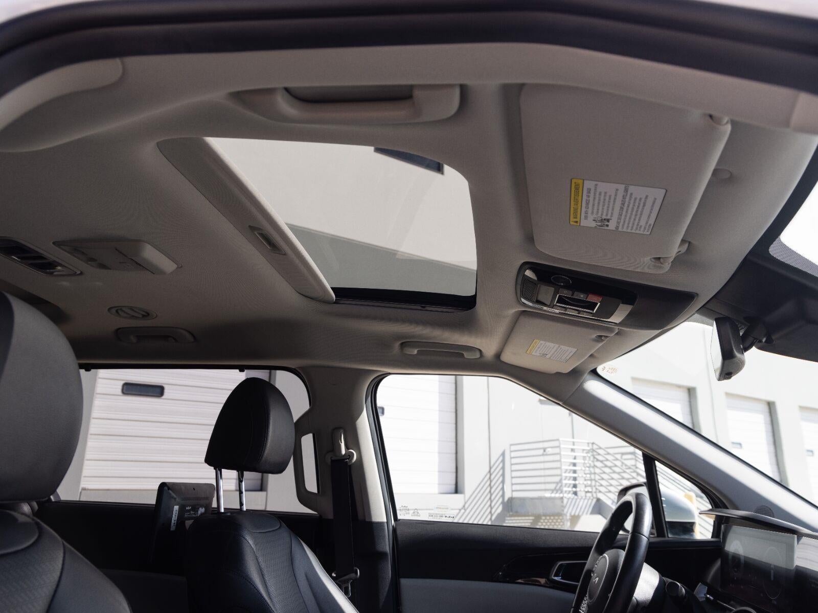 2023 Kia Carnival SX Prestige
