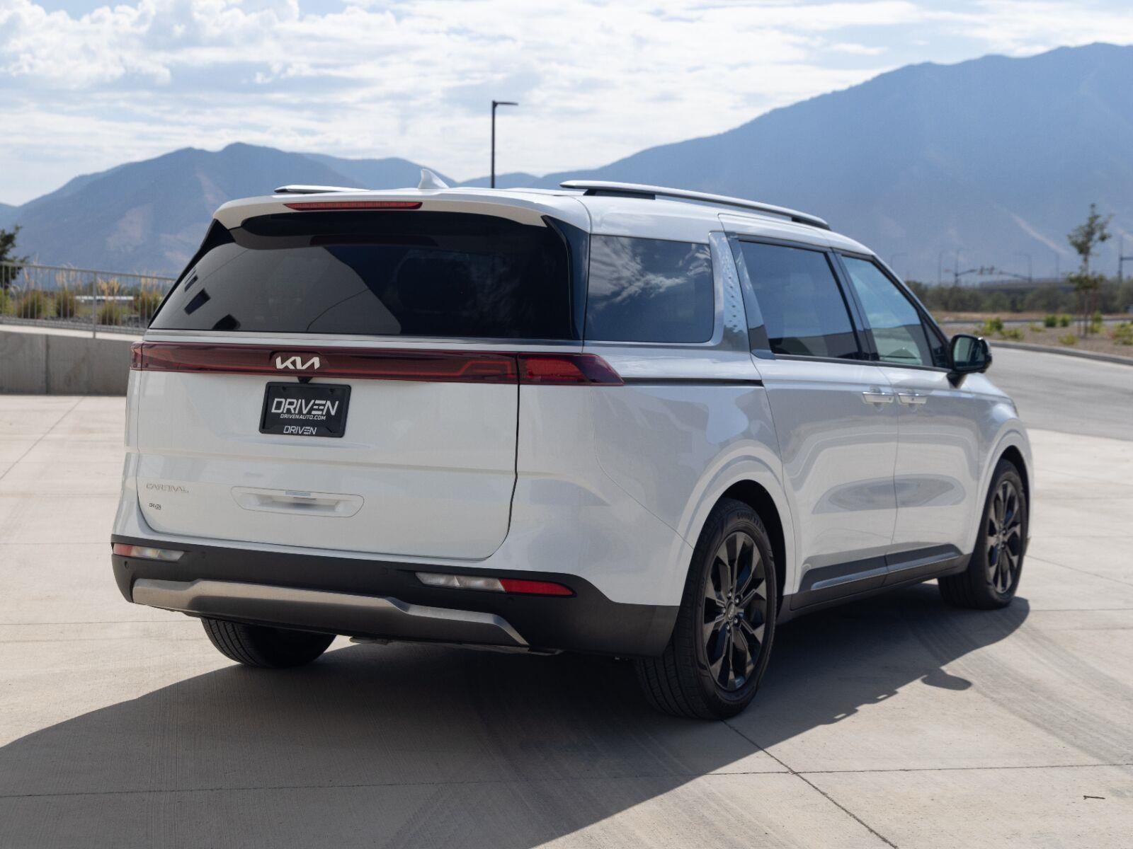 2023 Kia Carnival SX Prestige