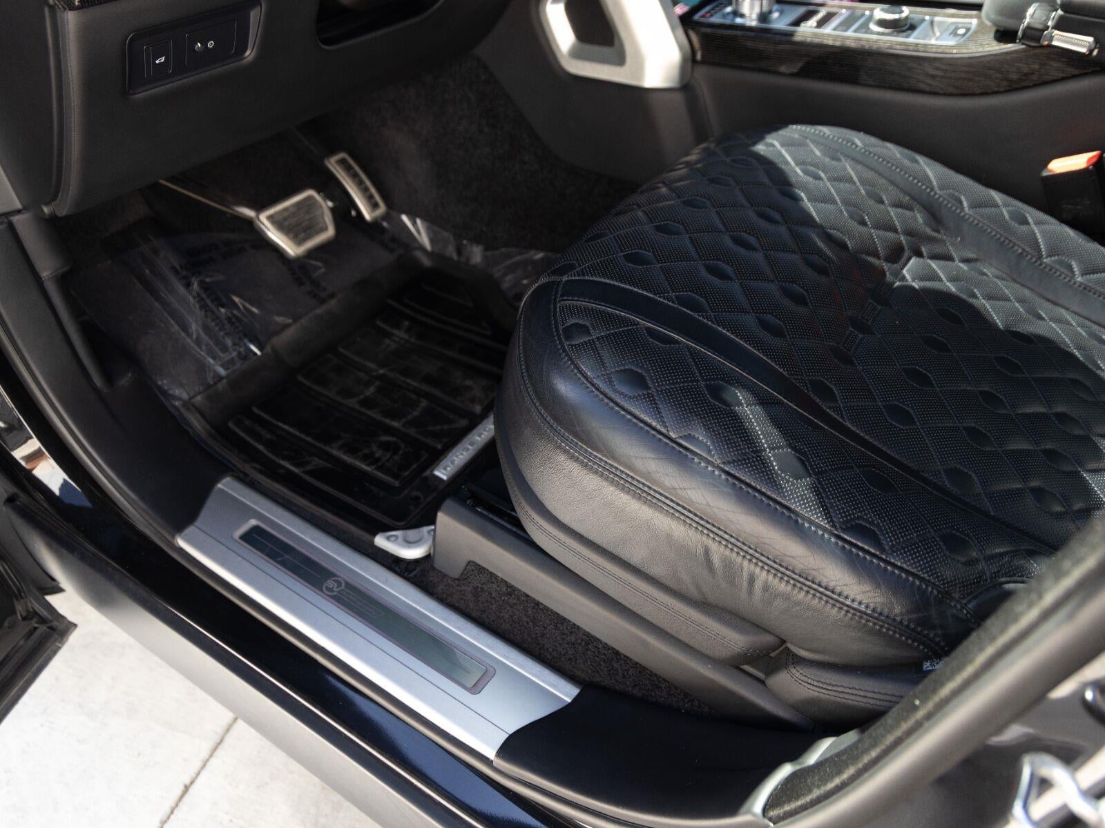 2020 Land Rover Range Rover SV Autobiography