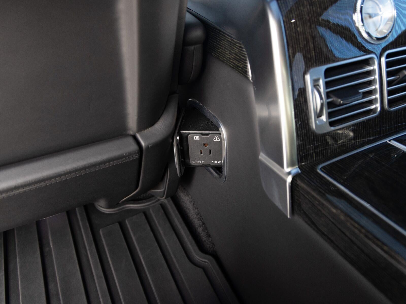 2020 Land Rover Range Rover SV Autobiography