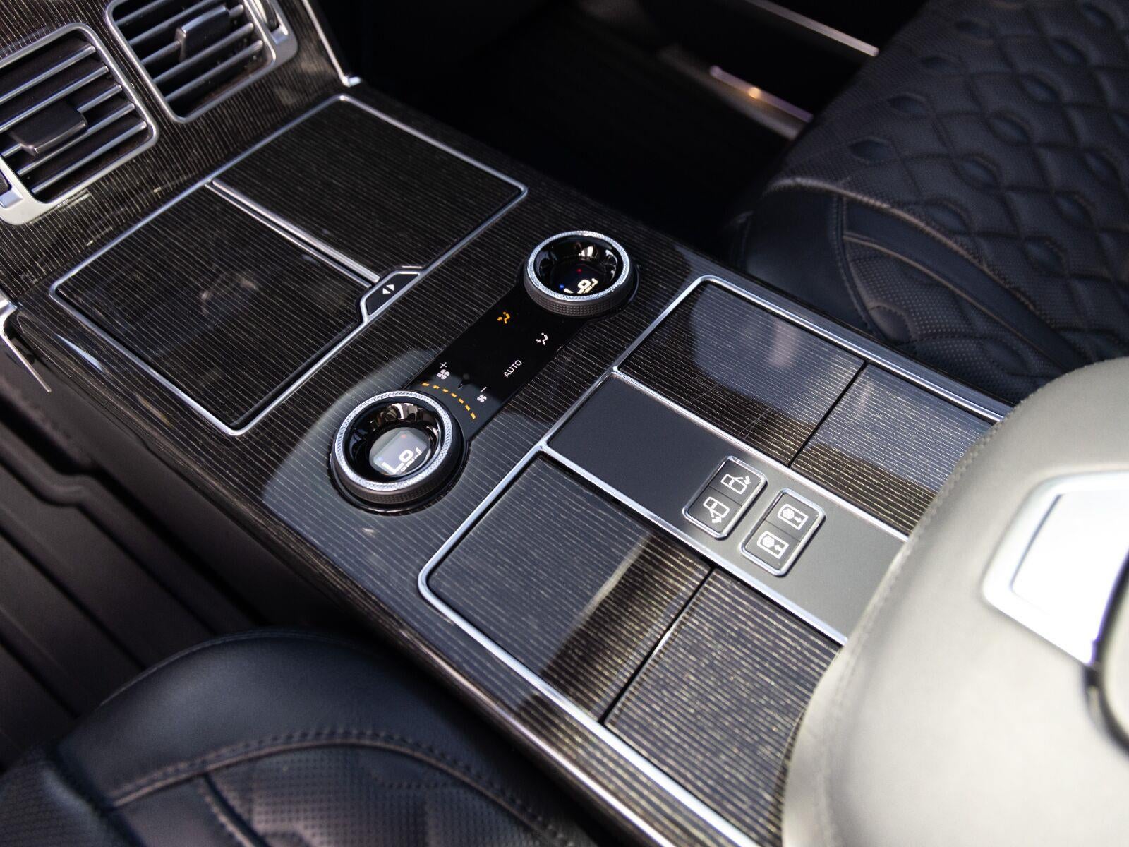 2020 Land Rover Range Rover SV Autobiography