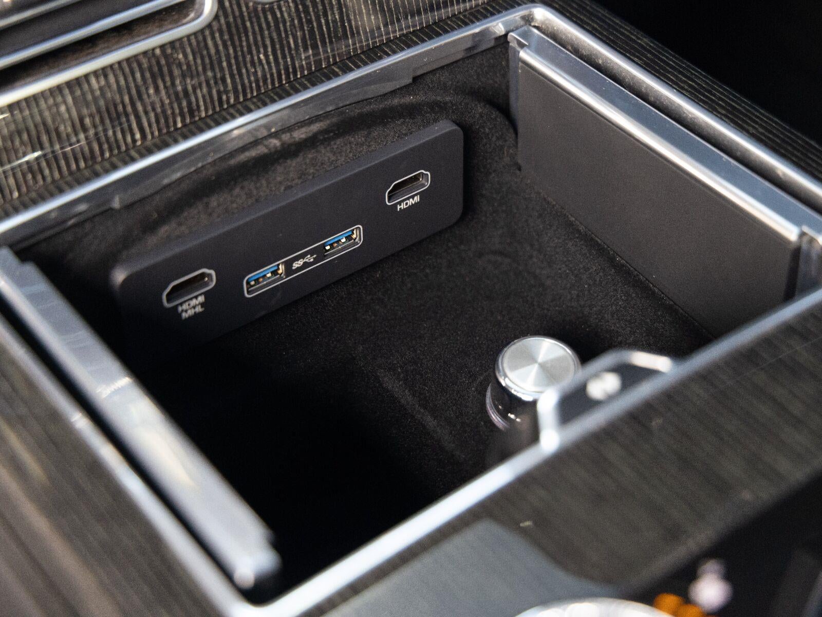 2020 Land Rover Range Rover SV Autobiography